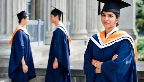 自考还是函授？如何在成人本科教育中取得成功？