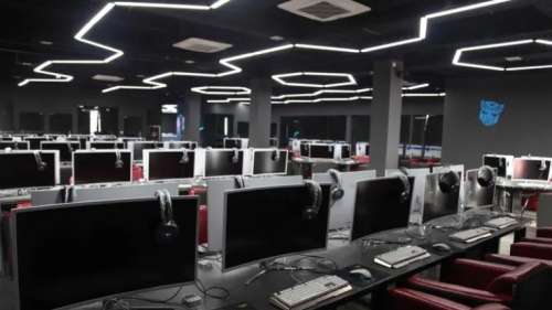 电子竞技学校收费标准